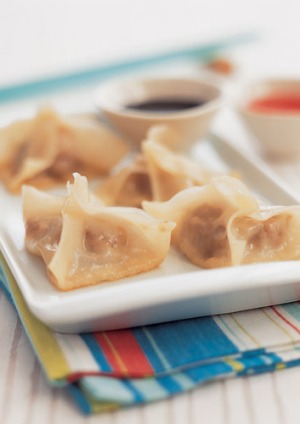 鸭饺子。