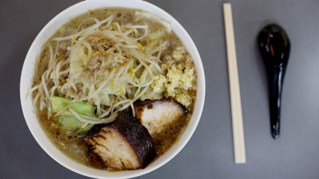 Sumo拉面。