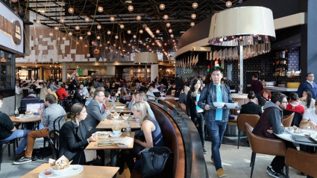 廉价狩猎:Emporium Melbourne的3级食品法院。