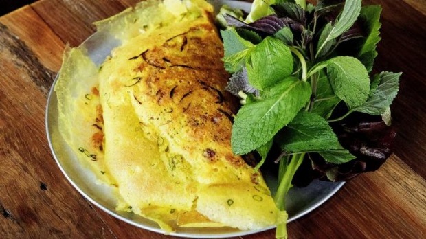 配菜:Banh xeo非常传统。