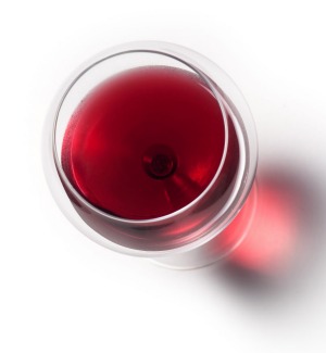 选择与食物类似的“重量”葡萄酒。