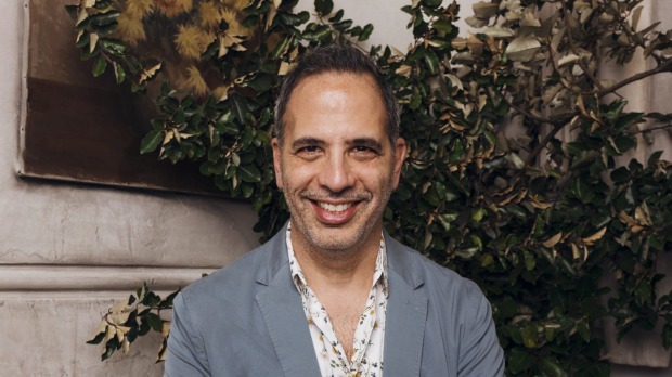 Yotam Ottolenghi:'这很奇怪,不是吗?这是如何变成文化现象。“title=