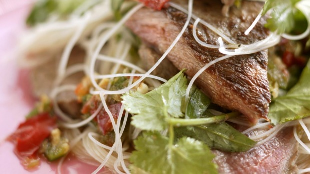 牛肉沙拉与南·吉姆·敷料