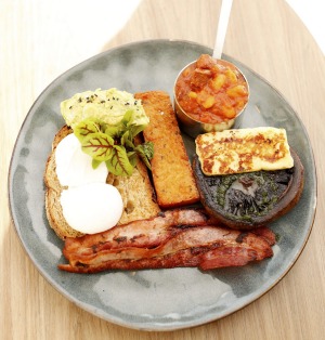 用矩形马铃薯roesti'大霹雳舞'。