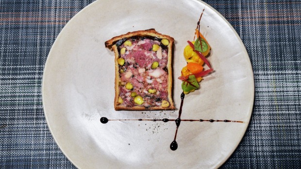 Philippe'sPrecisionPâtéNCroûte。