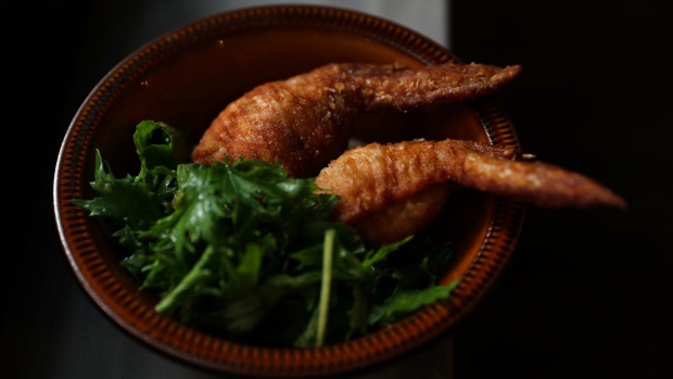 鸡翼饺子。