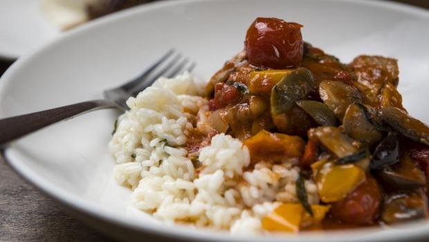 鸡cacciatore,你希望你能做饭的方式。