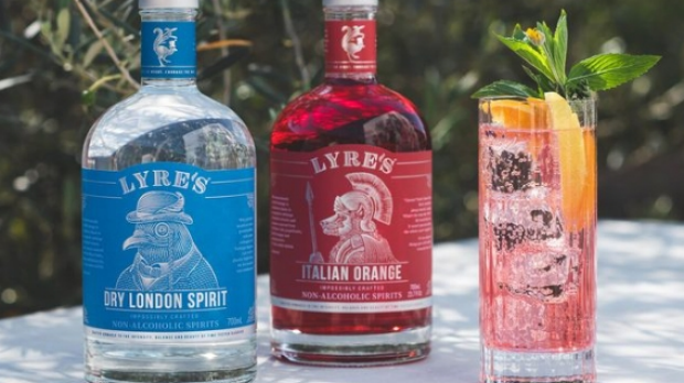 MarkÃ,林,联合创始人,Lyre的Lyre's Pink Gin Fizz提供