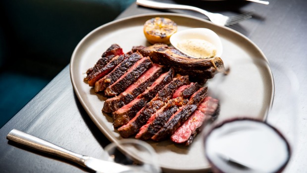 Coppertree Farm Dry Agate Friesian Rib-Eye。