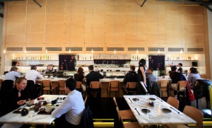 Akachochin文章铅 - 狭窄