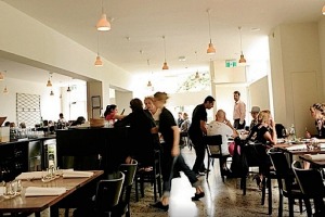Supermaxi，餐厅，Fitzroy North，墨尔本。