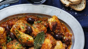 Neil Perry的鸡Cacciatore。
