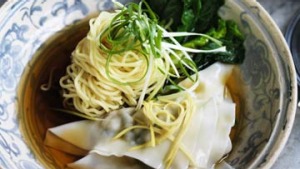 虾馄饨汤。