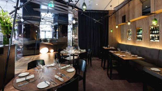 将S-E-X放入CBD ... Bentley Restaurant＆Bar。