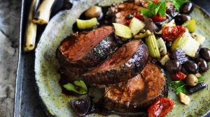 水果:茴香caponata牛肉。