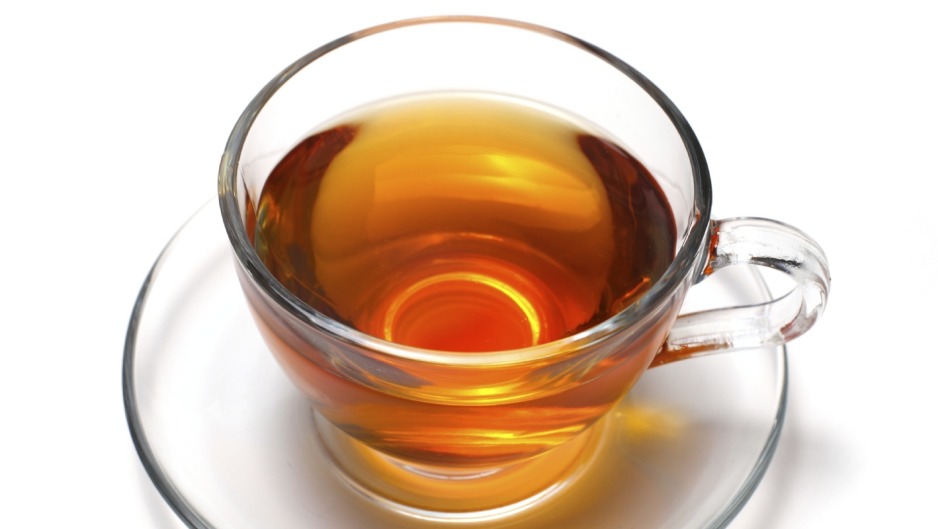 采取科学家的话语如何喝茶？约翰·伯明翰没有想到。