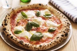 Puffy，Scorchy Pizza Margherita是前往菜。