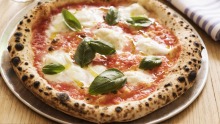 Puffy，Scorchy Pizza Margherita是前往菜。