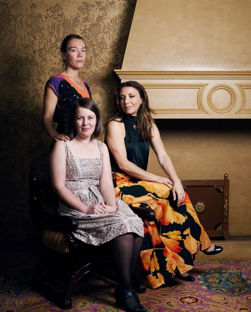 Jane Holroyd，Annabel Smith和Nedahl Stelio来自美食。yabo亚博主页