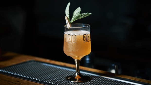 香槟鸡尾酒遇见莫吉托。