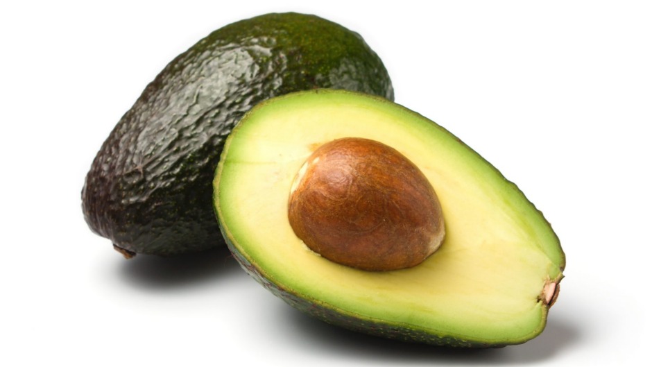 寻找带有光滑皮肤的AVO，没有裂缝和干燥斑点。