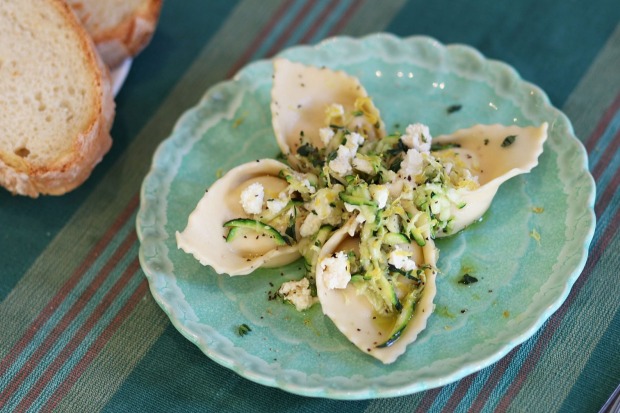 tortelloni（毛绒意大利面） - 请参阅食谱和分步视频<a ...