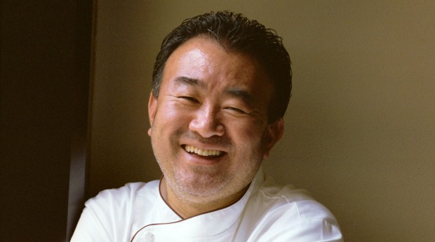 新加坡Waku Ghin的厨师Tetsuya Wakuda。