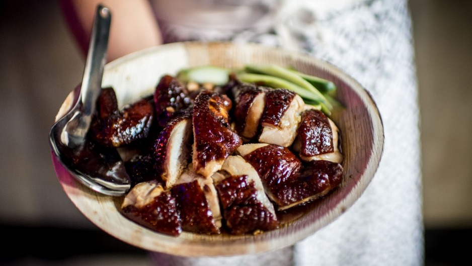 来自霍克克陈的大豆鸡。