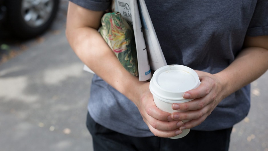 使用外卖咖啡杯是一个坏习惯。