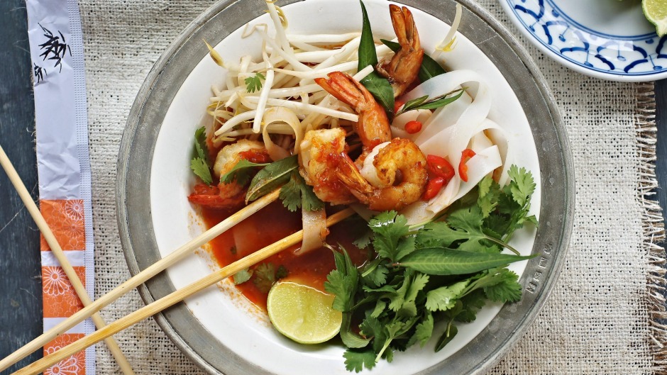汤姆 -  yum-ish番茄，大虾和柠檬草laksa。