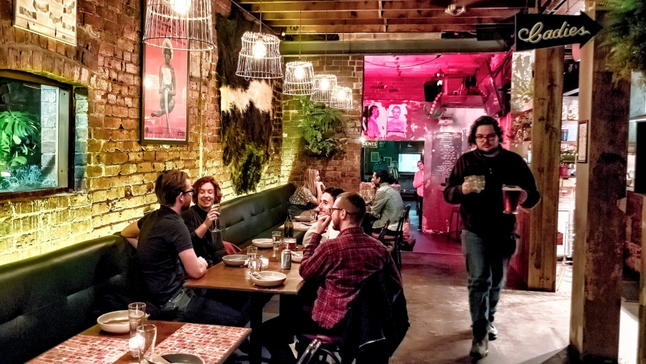 带来热情：罗切斯特酒店在Fitzroy的用餐室。