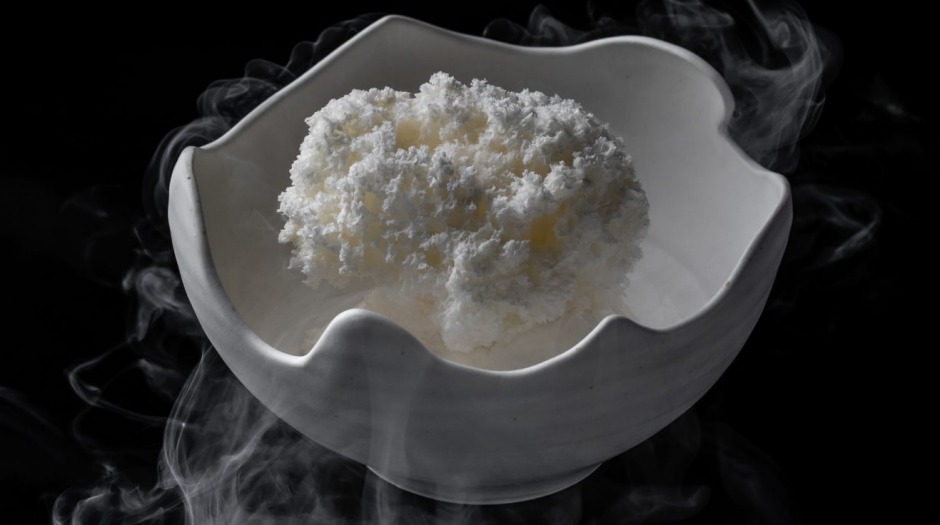 码头的签名雪蛋已被“白珊瑚”的甜点取代。
