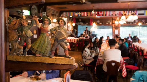 稳定的60年的临时占地填补了该场地。