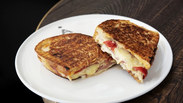 Muffaletta Toastie。