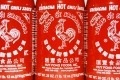 由于辣椒短缺，Sriracha Hot Chili酱的生产已停止。