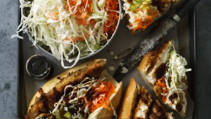 鸡katsu遇见了Banh Mi。