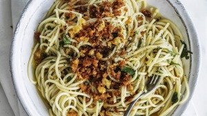 Julia Busuttil Nishimura的Pantry Spaghetti。