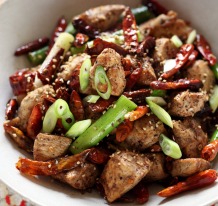 重庆辣椒鸡。