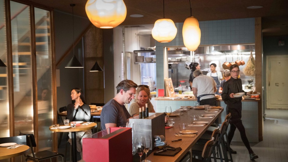 鲍里斯·波特诺伊和米奇·索尔金在诺科特开了家新餐馆。