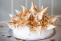 Boca的PassionFruit Bombe Alaska就像冰淇淋形式的Pavlova。