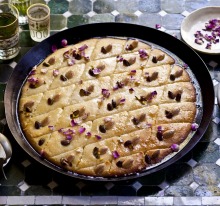 Basbousa。