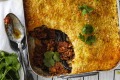希腊人遇到墨西哥：穆萨卡与烟熏chipotle。