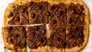 餐具披萨：Pissaladiere。